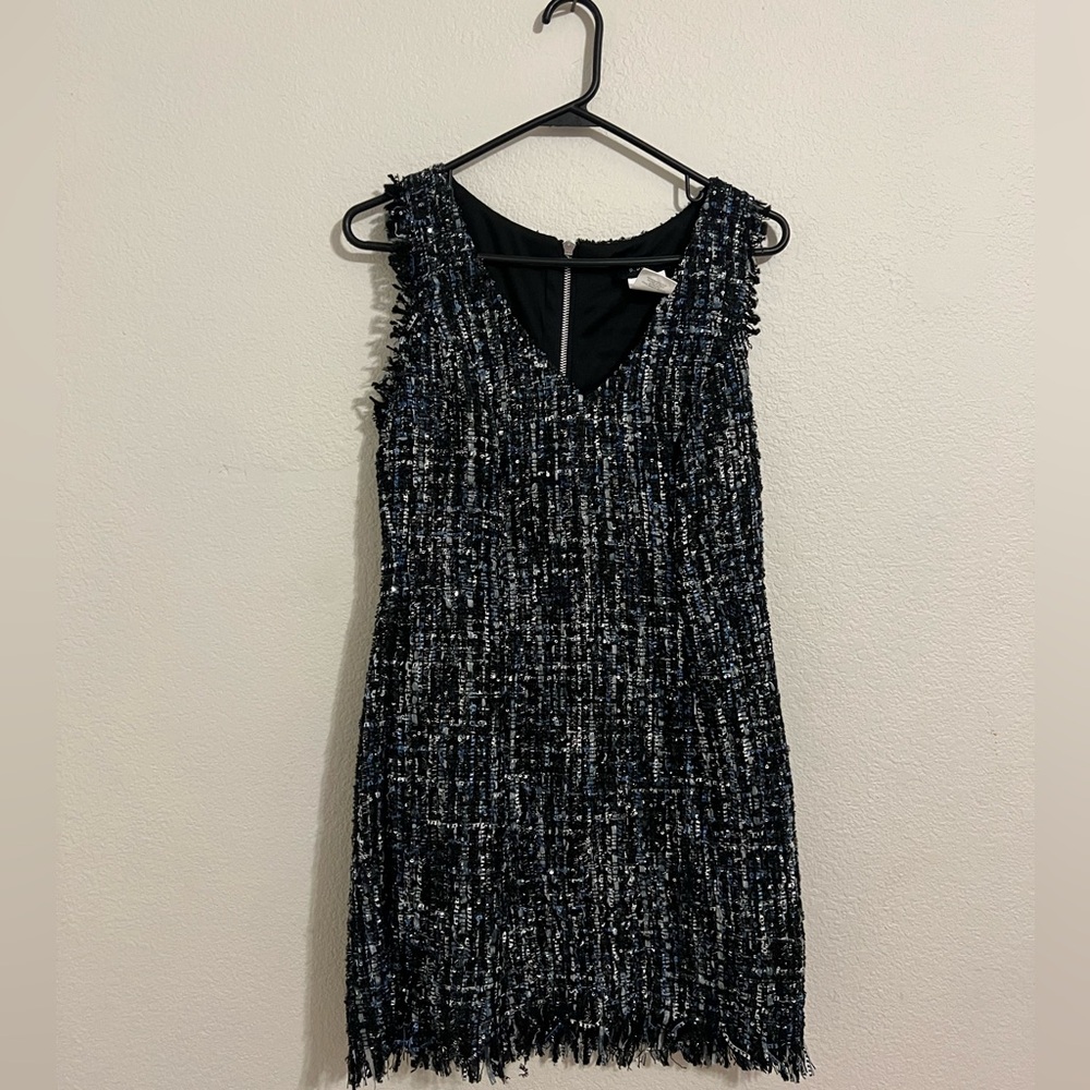 B Darlin Black and White Sheath Mini Dress V-Neck Sleeveless